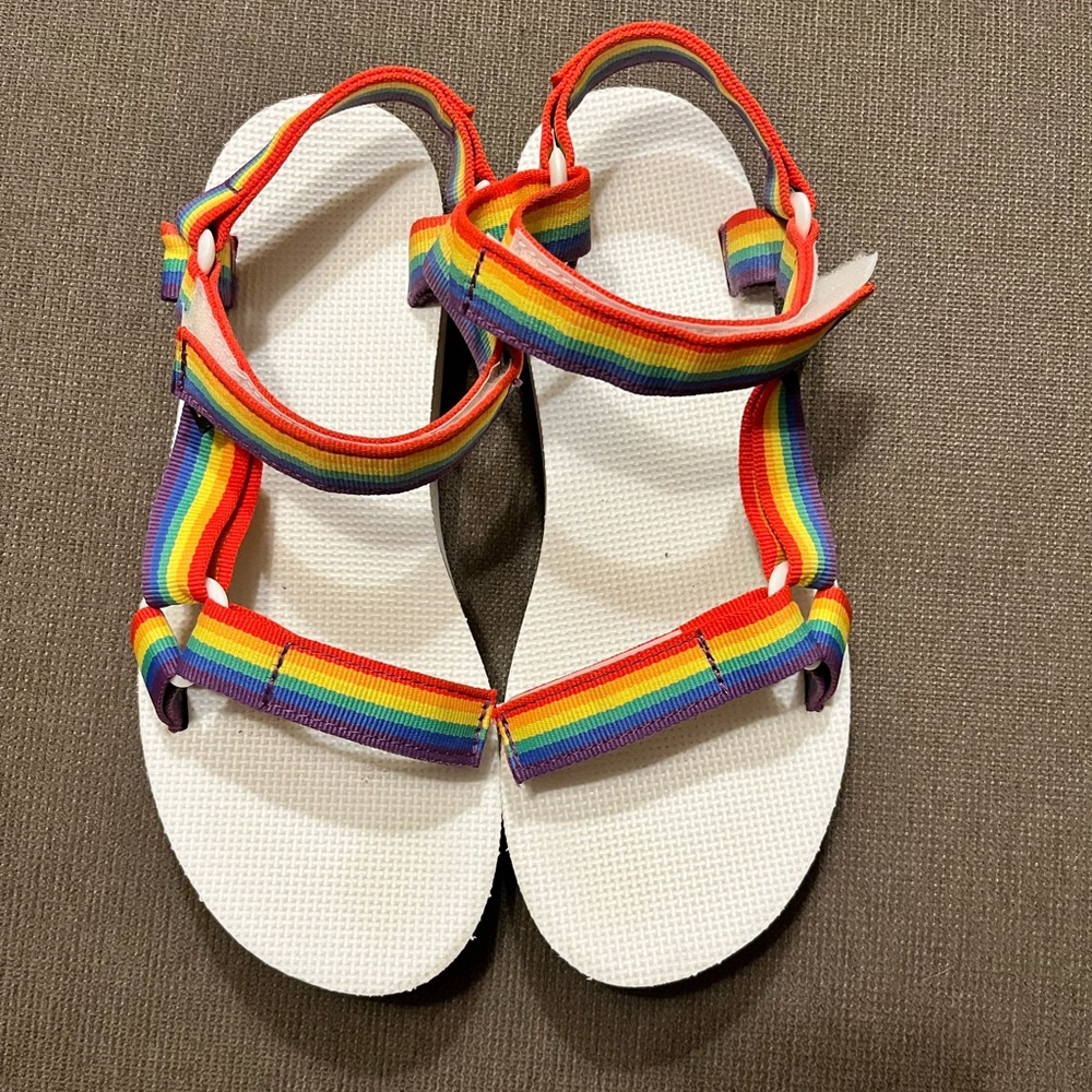 COPY - 032..TEVA Rainbow Sandals‼️